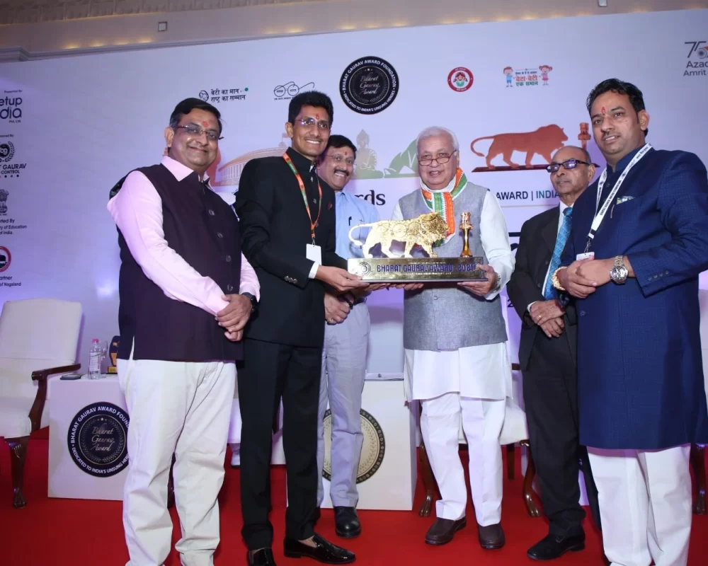 Bharat Gaurav Award